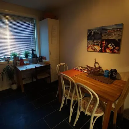 In Close To The Main Apartment *
