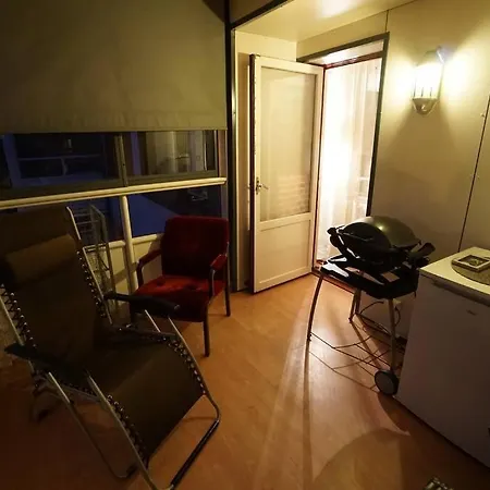 Apartment In Close To The Main