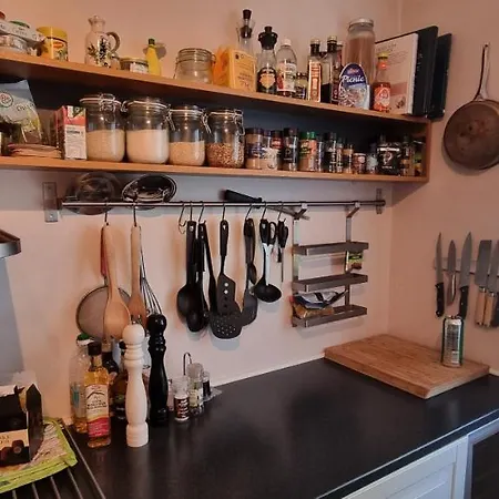 In Close To The Main Apartment *