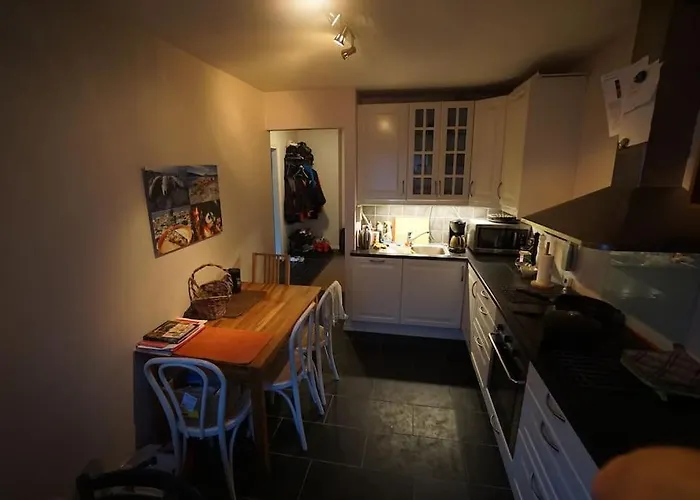 In Close To The Main * 德拉门