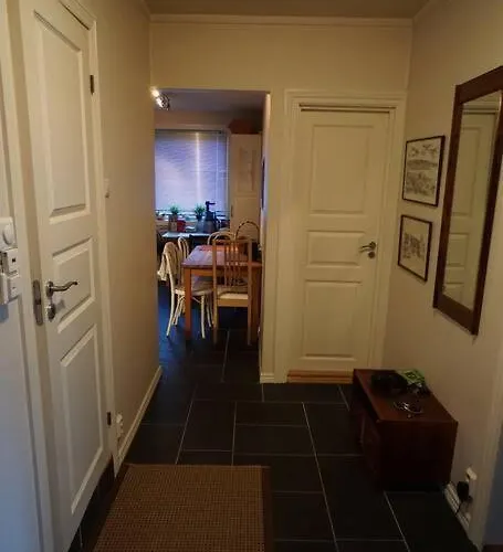 In Close To The Main * 德拉门